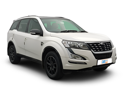 Mahindra XUV500-img